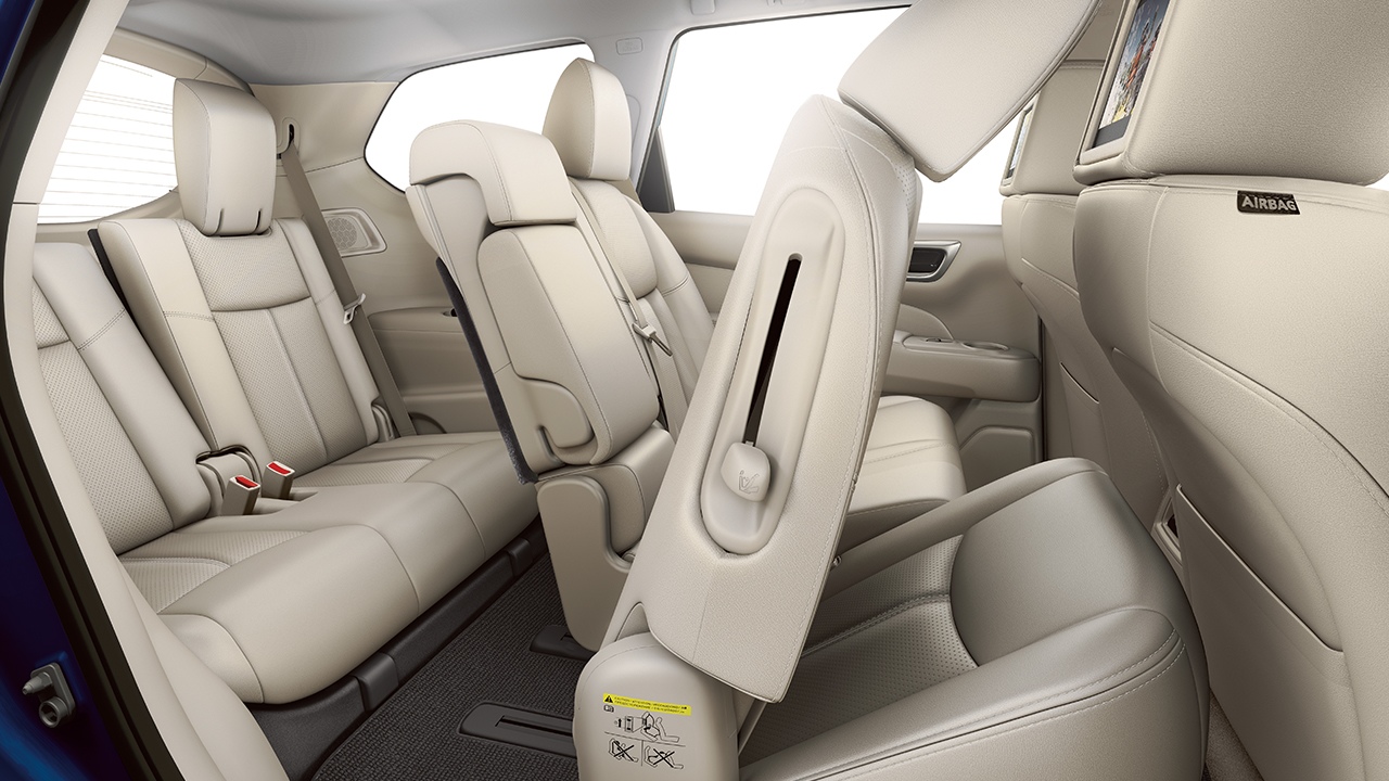 Nissan Pathfinder салон